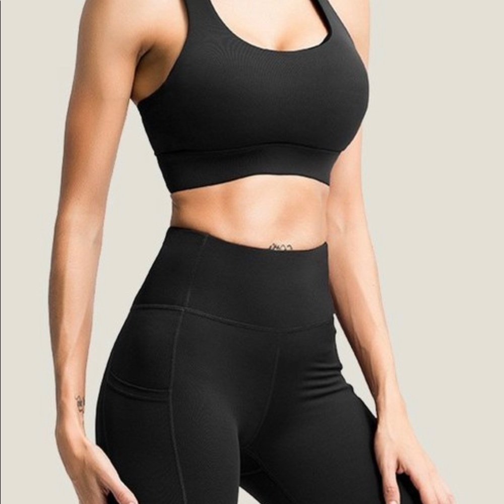 Two piece active set - Picture 2 of 3
